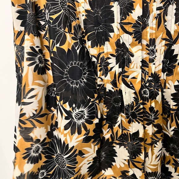 🌻HP🌻 Kobi Halperin Floral Blouse with Stunning Elegant Sleeves - Size M - Picture 3 of 6